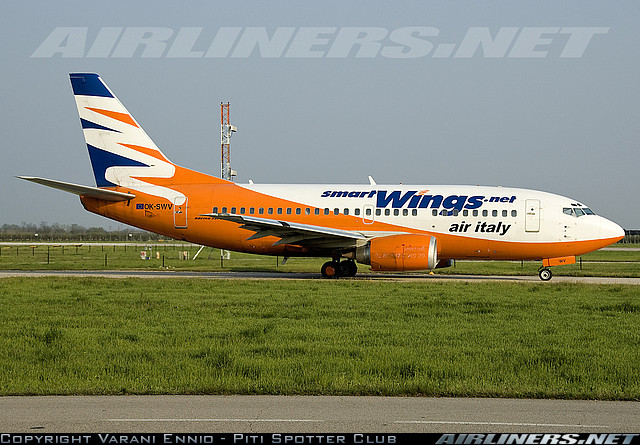 Boeing 737-522  Verona (Itálie).jpg